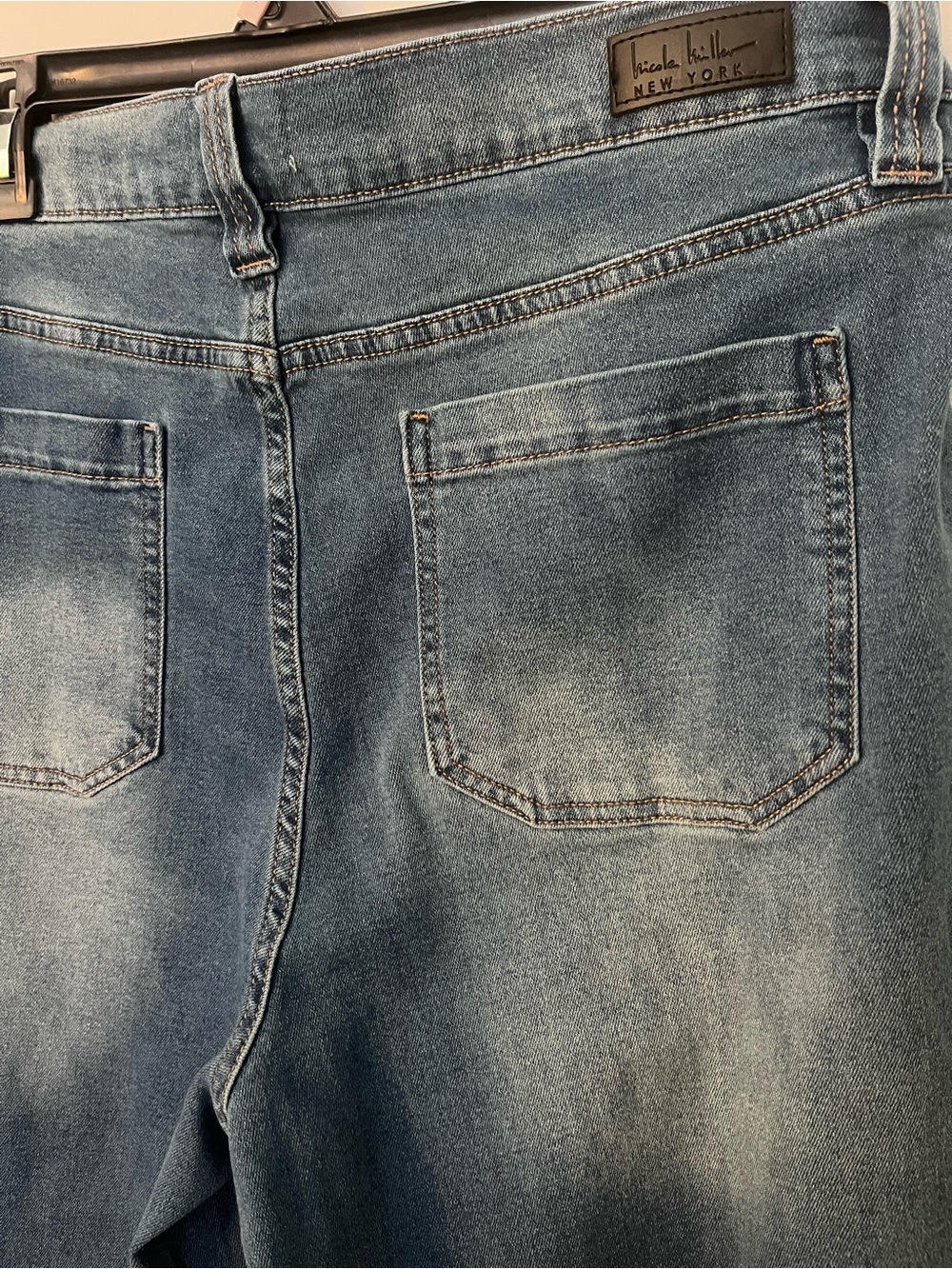 Nicole Miller SOHO High Rise Wide-Leg Jeans in Mid Blue Sz 12 - Picture 10 of 12